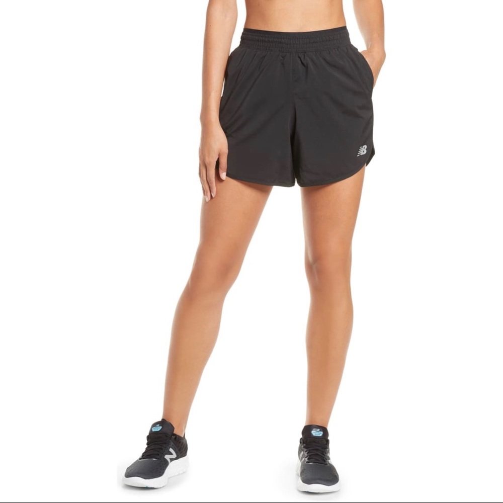 New Balance Accelerate Shorts